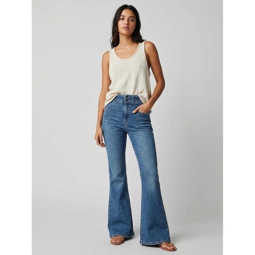 We The Free Free People High Rise Flare Jeans Blue Medium Wash Seam Detail 31